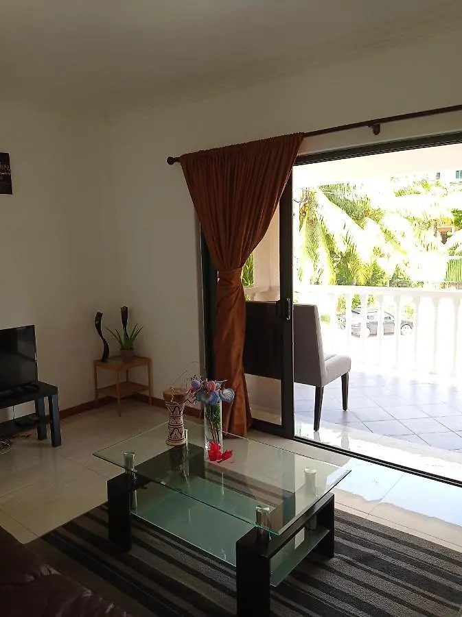 Les Forbans Selfcatering Apartment Takamaka 0*,  Seychely