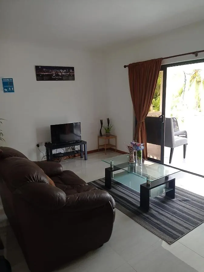 Les Forbans SelfCatering Apartment Takamaka 0*,