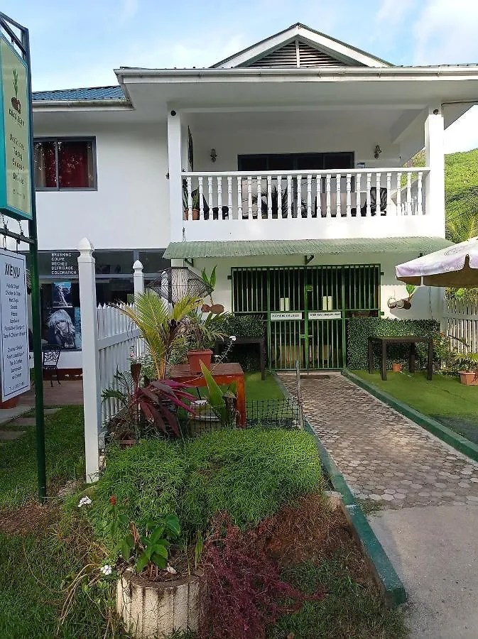 Les Forbans SelfCatering Apartment Takamaka Seychelles