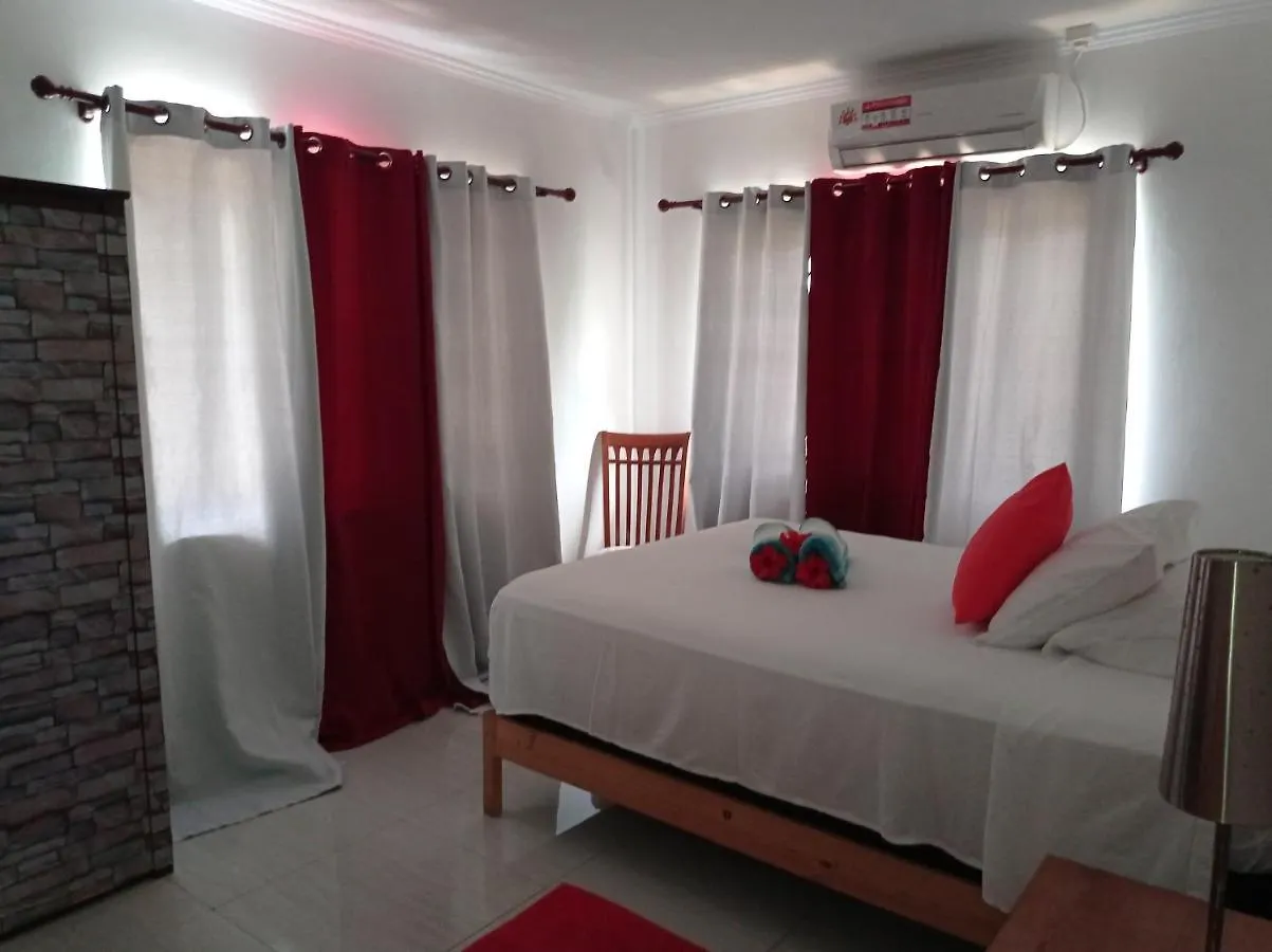 Les Forbans SelfCatering Apartment Takamaka 0*,  Seychelles